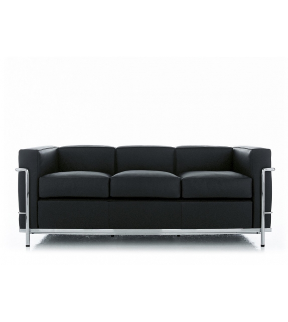 2 Fauteuil Grand Confort, Petit Modèle, Trois Places Cassina Sofa