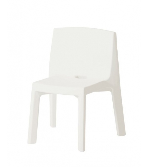 Q4 Slide Chair
