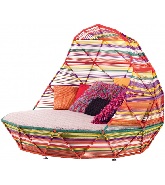 Tropicalia Moroso Day Bed